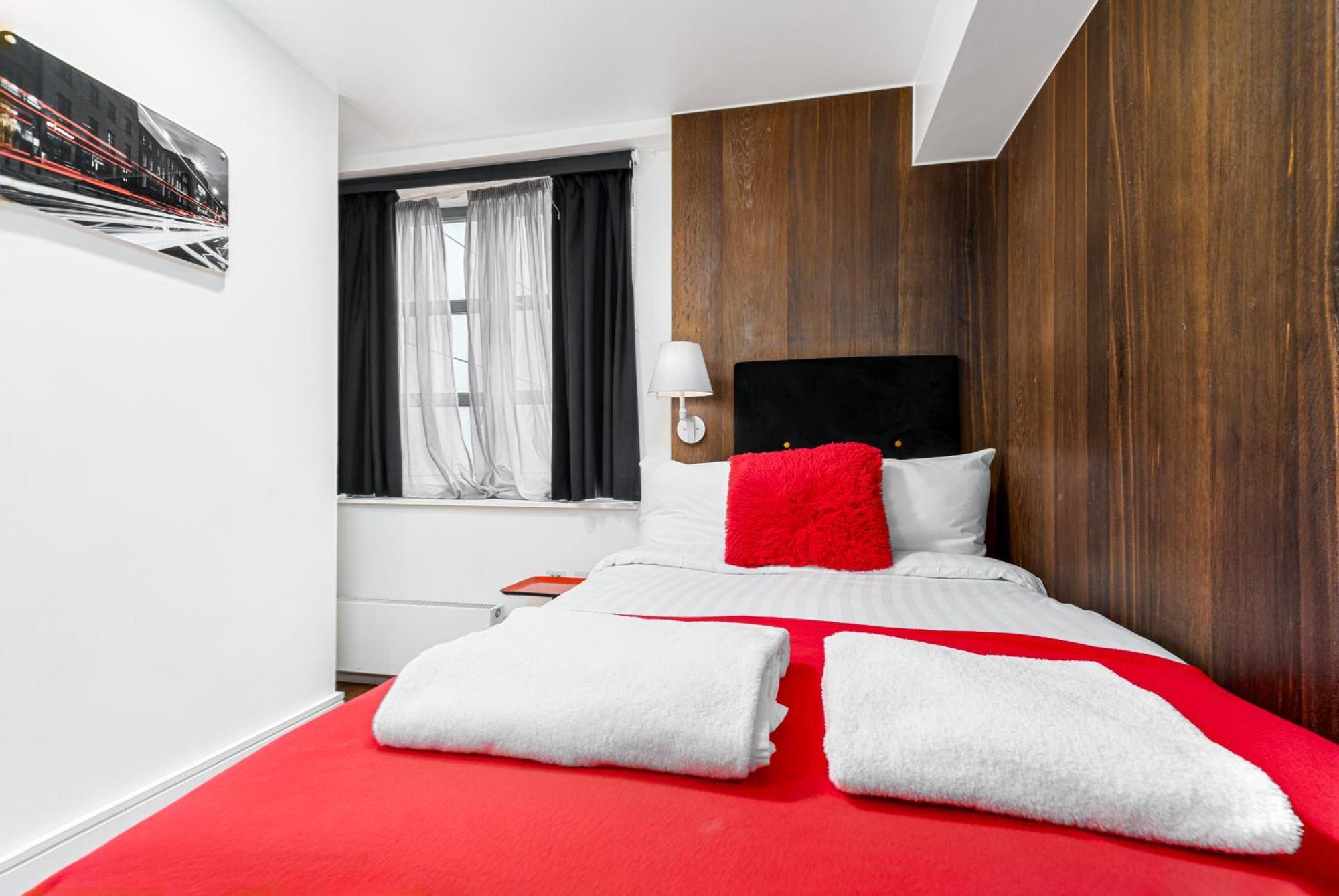 The Whitechapel 4* London